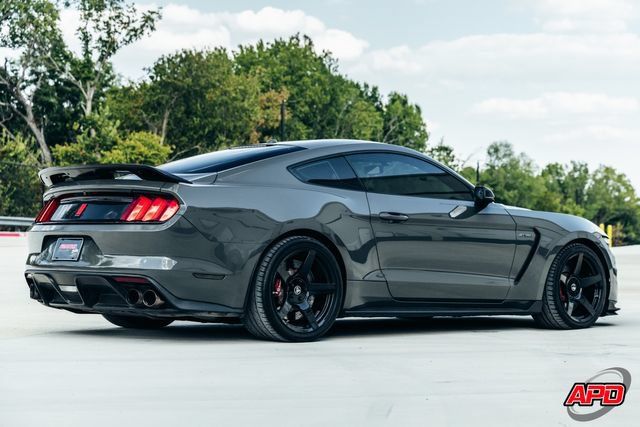 Used 2018 Ford Mustang Shelby GT350 w/ Convenience Package RWD image 10