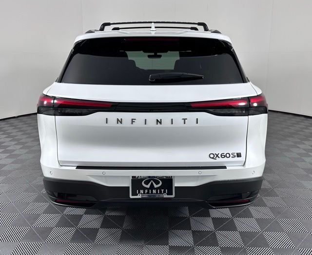 Certified 2026 INFINITI QX60 Sport w/ Dark Cargo Package AWD/4WD image 6