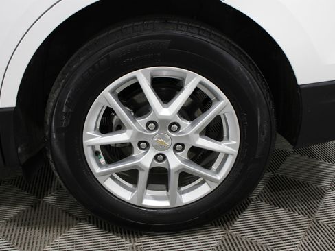 Used 2022 Chevrolet Equinox LT image 35