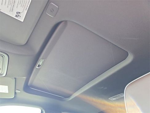 New 2025 GMC Sierra 2500 Denali w/ Denali Reserve Package image 21