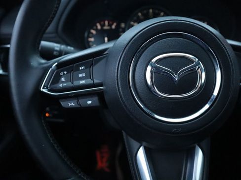 Used 2022 MAZDA CX-5 Signature AWD/4WD image 25