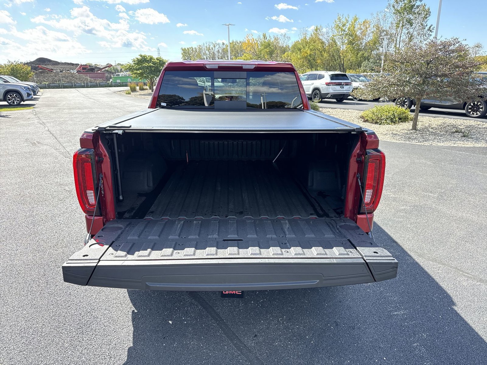 Used 2022 GMC Sierra 1500 Denali w/ Denali Premium Package AWD/4WD image 25