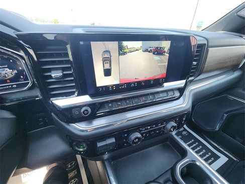 Certified 2023 Chevrolet Silverado 1500 High Country w/ High Country Premium Package image 17