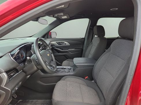 Certified 2023 Chevrolet Traverse LT FWD image 8