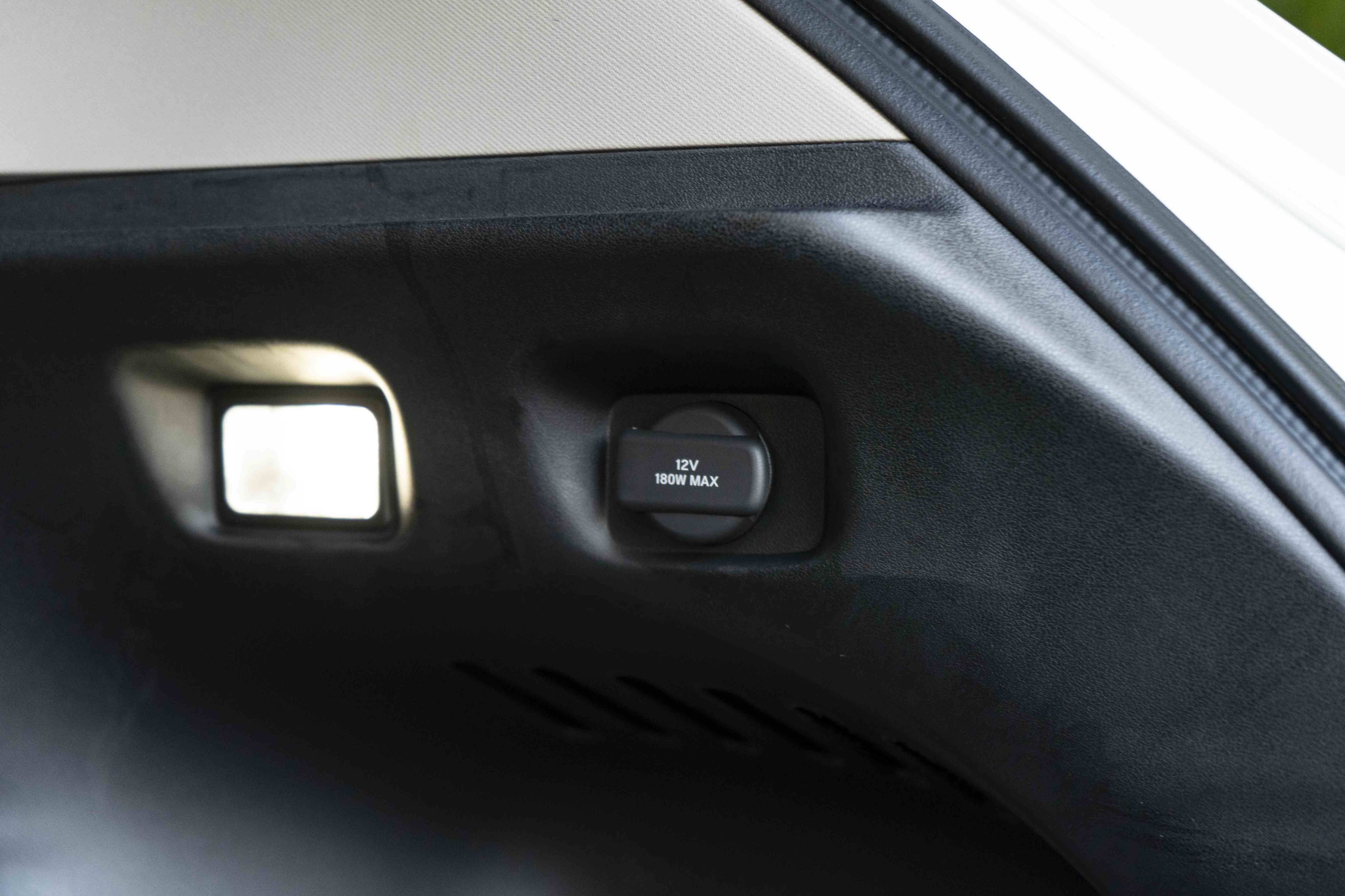 Used 2027 Honda HR-V LX image 42