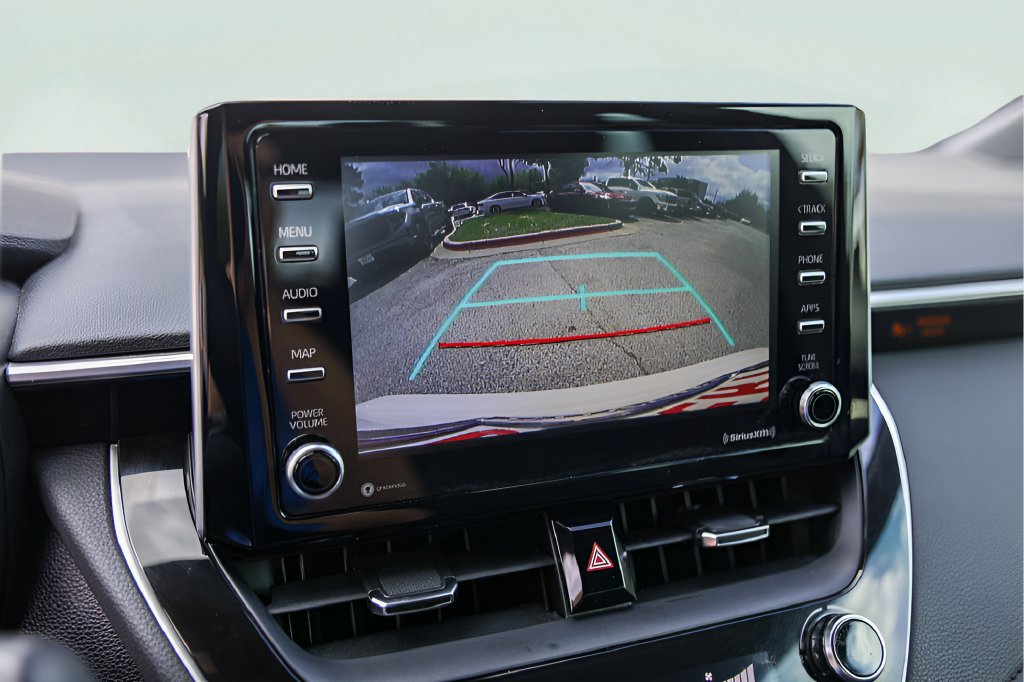 Used 2021 Toyota Corolla SE FWD image 19
