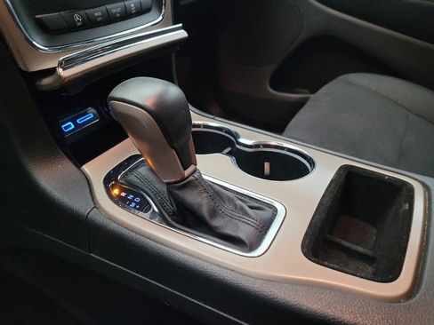 Used 2016 Jeep Grand Cherokee Laredo w/ Quick Order Package 23E image 26