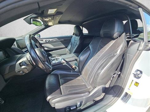 Used 2022 BMW 840i Convertible RWD image 16