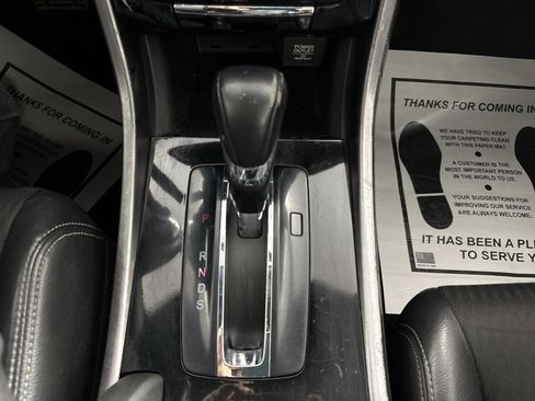 Used 2016 Honda Accord Sport image 21