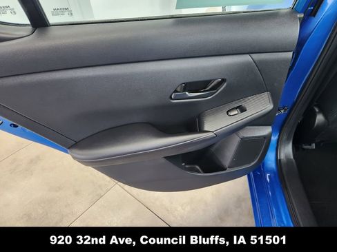 Used 2025 Nissan Sentra SV image 13