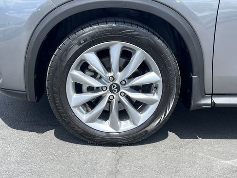 Used 2020 INFINITI QX50 Luxe w/ Navigation Package AWD/4WD image 6