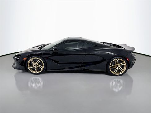 Used 2024 McLaren 750S image 4