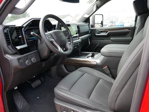 New 2026 Chevrolet Silverado 2500 LT image 11