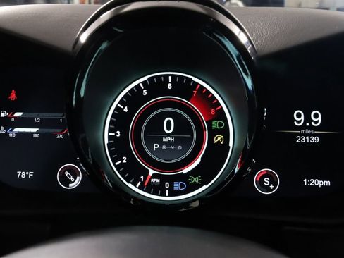 Used 2019 Aston Martin V8 Vantage Coupe image 14