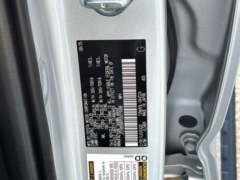 Certified 2025 Toyota 4Runner TRD Off-Road Premium w/ Tow Technology Package image 29