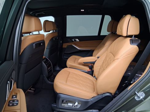 New 2026 BMW X7 xDrive40i w/ M Sport Package image 14