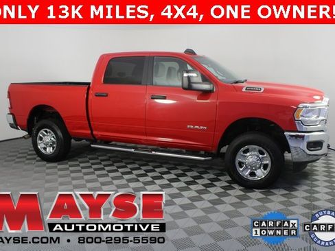 Used 2024 RAM 2500 Big Horn w/ Bed Utility Group image 1