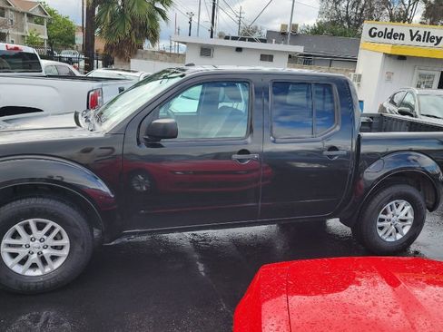 Used 2016 Nissan Frontier SV w/ SV Value Truck Package image 3