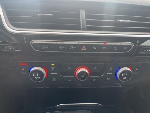 Used 2019 Audi Q7 3.0T Premium Plus w/ Premium Plus Package image 21