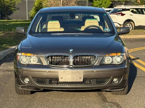 Used 2006 BMW 750Li image 2