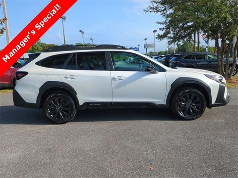Used 2024 Subaru Outback Onyx Edition image 3