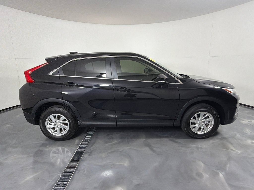 Used 2019 Mitsubishi Eclipse Cross ES AWD/4WD image 4
