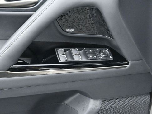 Used 2024 Lexus LX 600 F Sport image 15