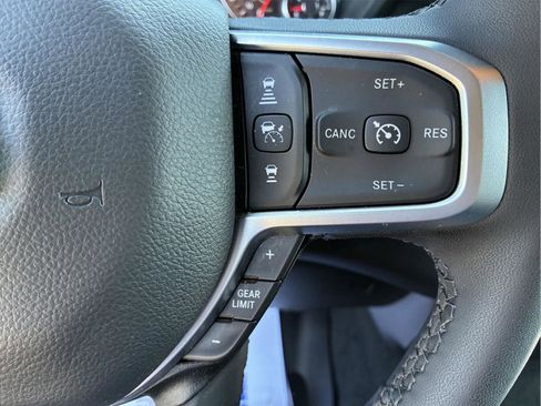 Used 2025 RAM 1500 Big Horn AWD/4WD image 20