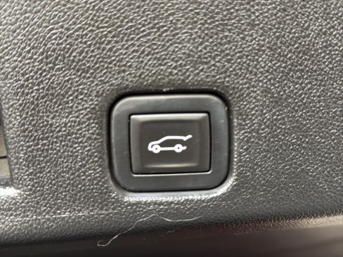 Used 2024 GMC Acadia AT4 w/ Super Cruise Package AWD/4WD image 23