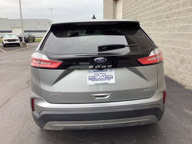 Used 2024 Ford Edge SEL w/ Convenience Package AWD/4WD image 11