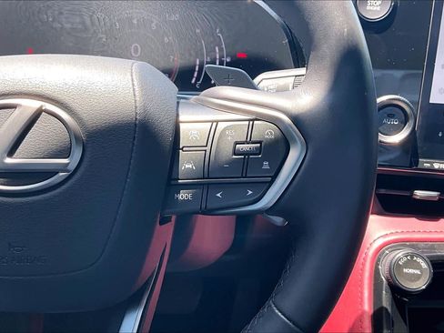Used 2024 Lexus NX 250 FWD image 27