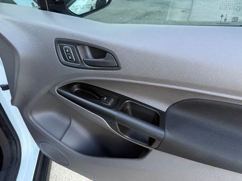 Used 2022 Ford Transit Connect XL FWD image 13