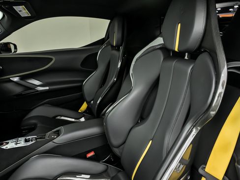 Used 2022 Ferrari SF90 Stradale image 24