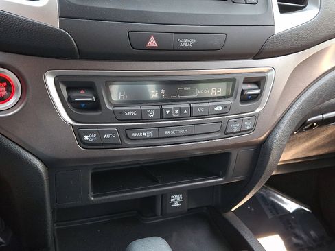 Certified 2017 Honda Ridgeline Sport image 14