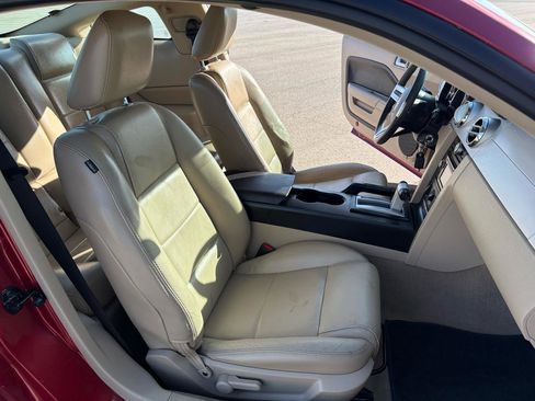 Used 2006 Ford Mustang Coupe image 26