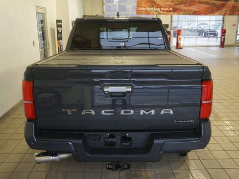 Certified 2025 Toyota Tacoma Limited AWD/4WD image 17