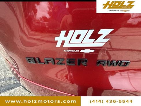 Certified 2023 Chevrolet Blazer RS w/ Driver Confidence II Package image 34