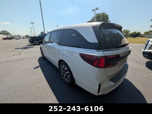 Used 2025 Honda Odyssey EX-L image 9