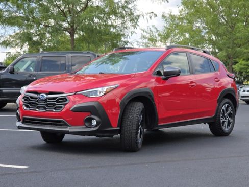 Used 2024 Subaru Crosstrek 2.0i Premium w/ Crosstrek Mirror Package AWD/4WD image 18