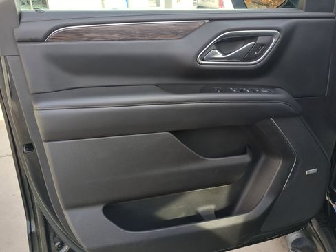 Used 2021 Chevrolet Tahoe Z71 image 10