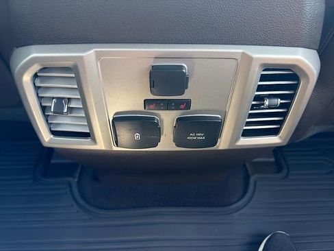 Used 2019 Ford F150 King Ranch w/ Equipment Group 601A Luxury AWD/4WD image 19
