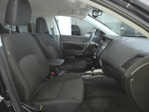 Used 2023 Mitsubishi Outlander Sport AWD image 31