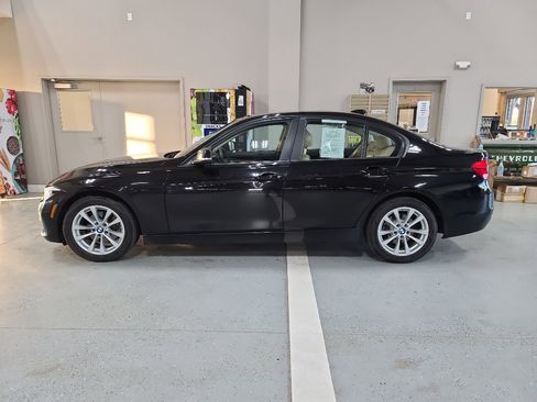 Used 2018 BMW 320i xDrive Sedan image 1