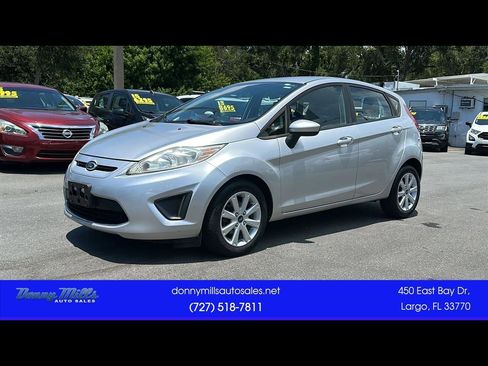 Used 2012 Ford Fiesta SE FWD image 1