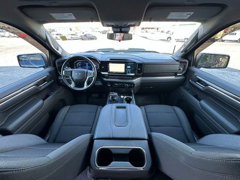 Used 2022 Chevrolet Silverado 1500 LT Trail Boss w/ Protection Package image 11