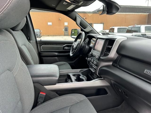 Used 2022 RAM 1500 Big Horn AWD/4WD image 31