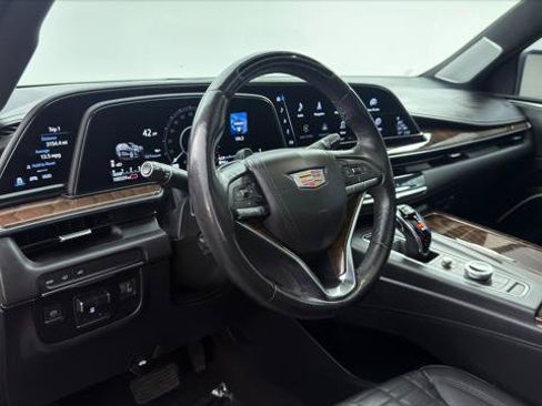 Used 2021 Cadillac Escalade ESV Sport Platinum RWD image 22