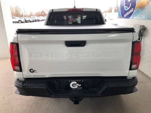 Used 2025 Chevrolet Colorado Z71 w/ Technology Package image 7