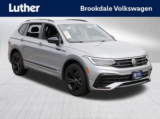 Certified 2023 Volkswagen Tiguan SE R-Line AWD/4WD video 1