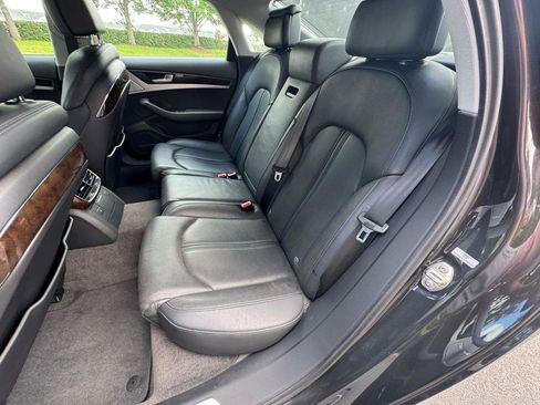 Used 2011 Audi A8 4.2 AWD/4WD image 13